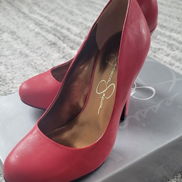Jessica Simpson "Jessica" Pump - Cherry Leather - Picture 4 of 6